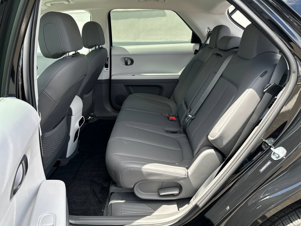 Certified 2026 Hyundai Ioniq 5 SEL AWD/4WD image 15