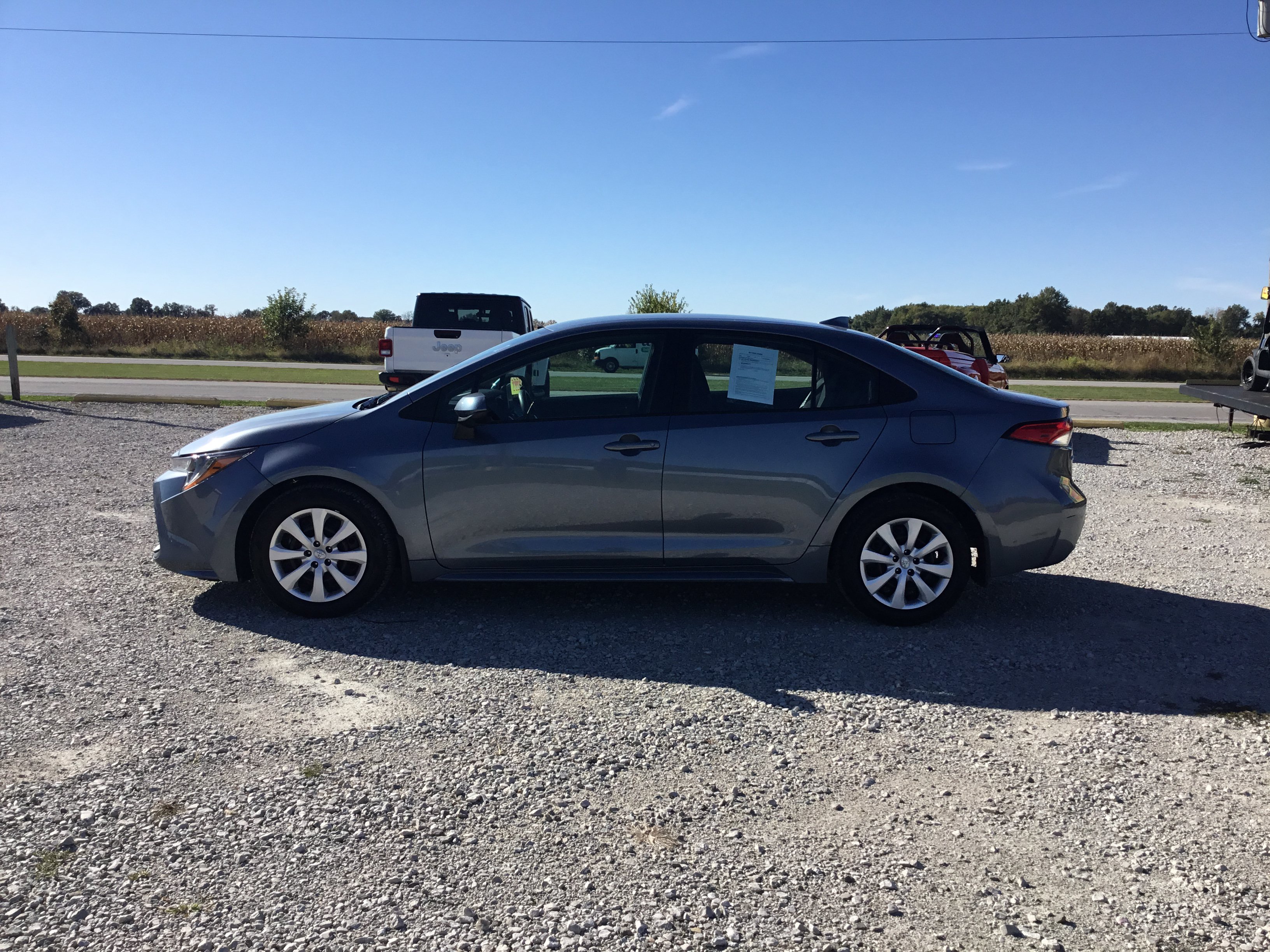 Used 2025 Toyota Corolla LE FWD image 6