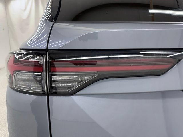 Used 2025 Mitsubishi Outlander SEL FWD image 9