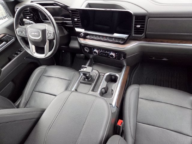 Used 2023 GMC Sierra 1500 SLT w/ SLT Premium Package AWD/4WD image 23