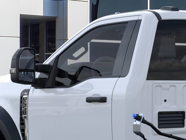 New 2025 Ford F550 4x4 Regular Cab Super Duty image 24