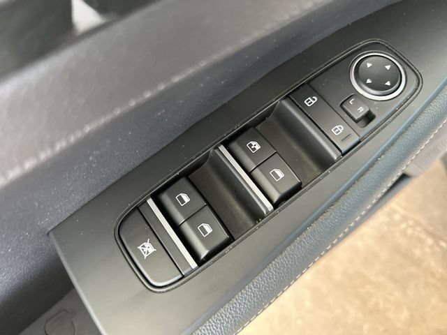 Certified 2023 Kia Forte GT-Line FWD image 17