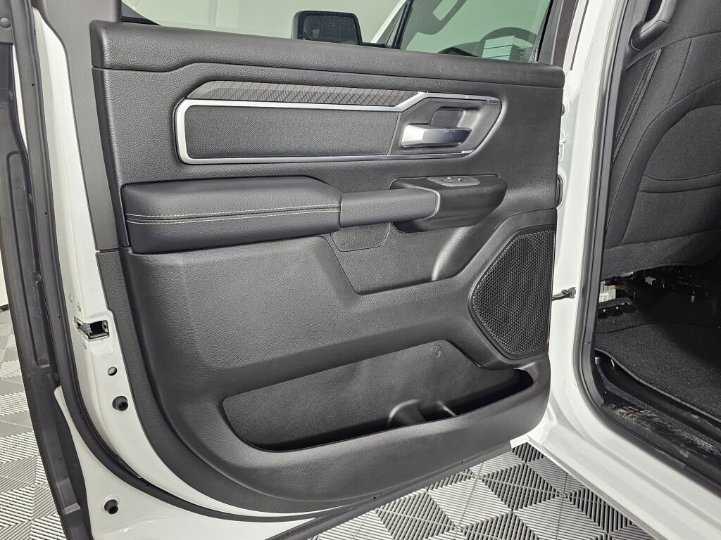 New 2026 RAM 1500 Big Horn AWD/4WD image 31