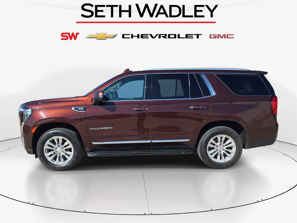 Used 2023 GMC Yukon SLT w/ SLT Premium Package image 4
