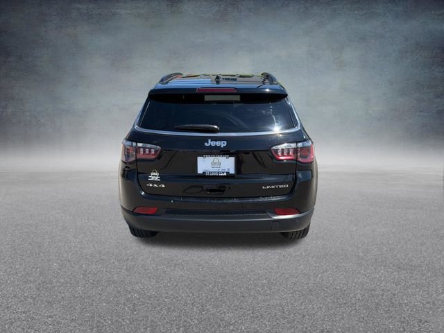 Used 2025 Jeep Compass Limited image 7