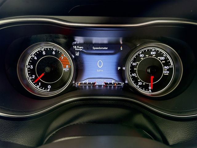 Used 2022 Jeep Cherokee Limited w/ Elite Package image 12