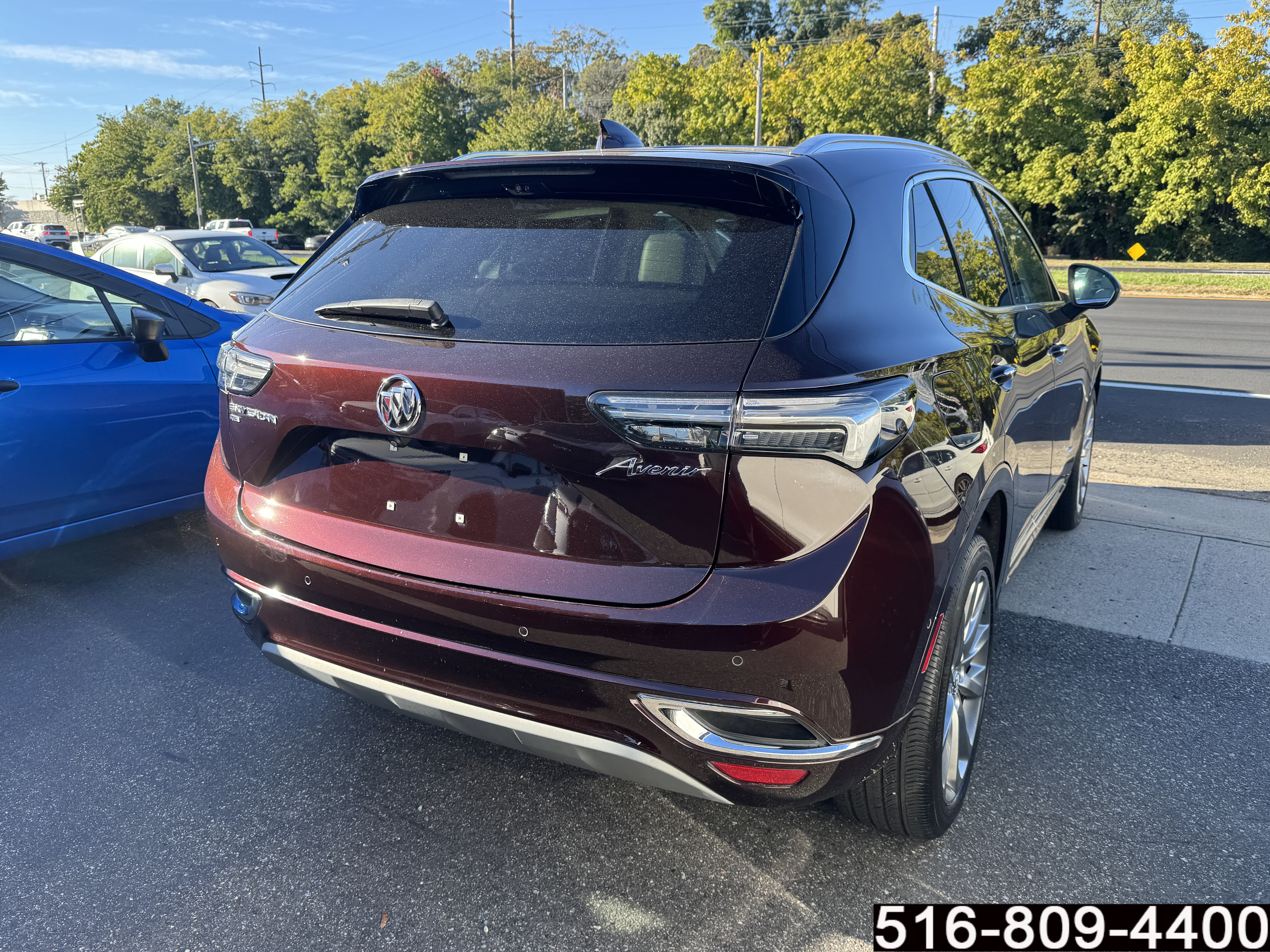 Used 2023 Buick Envision Avenir AWD/4WD image 5