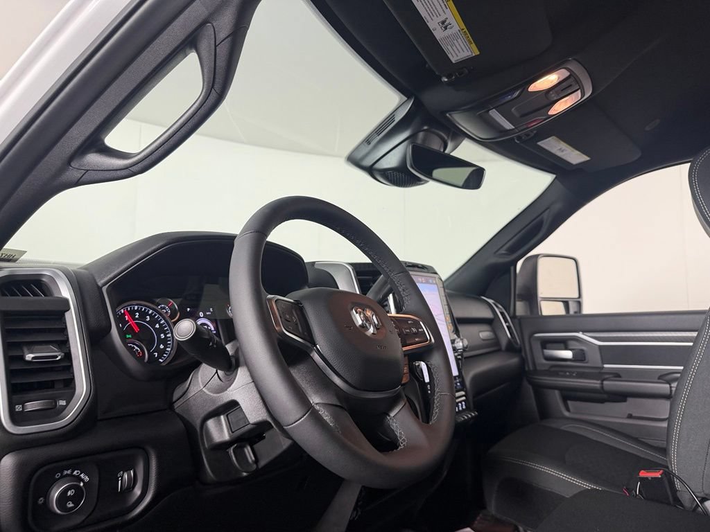 Used 2025 RAM 2500 Big Horn AWD/4WD image 21