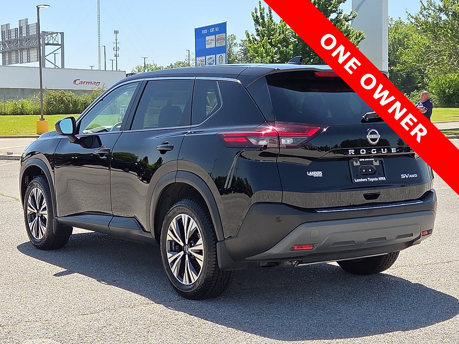 Used 2023 Nissan Rogue SV AWD/4WD image 4