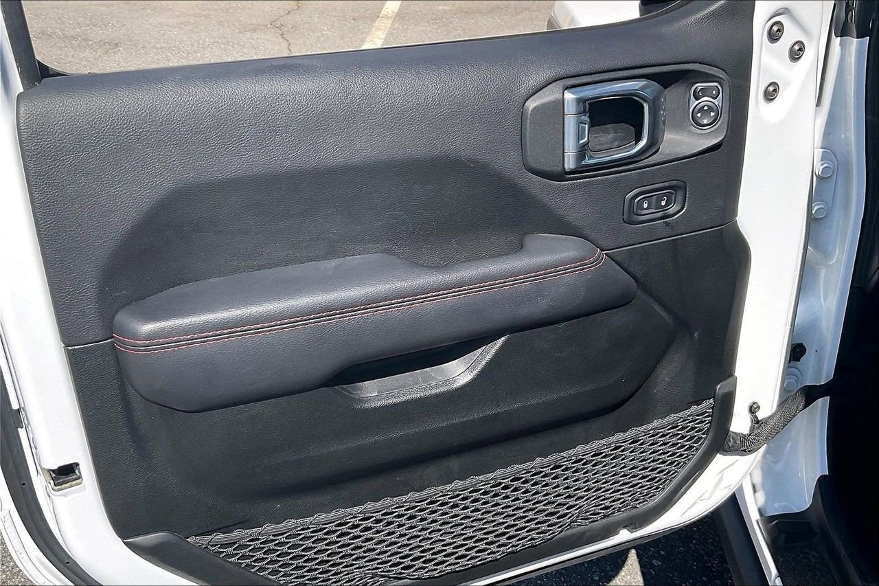 Certified 2022 Jeep Wrangler Unlimited Rubicon w/ LED Lighting Group image 27