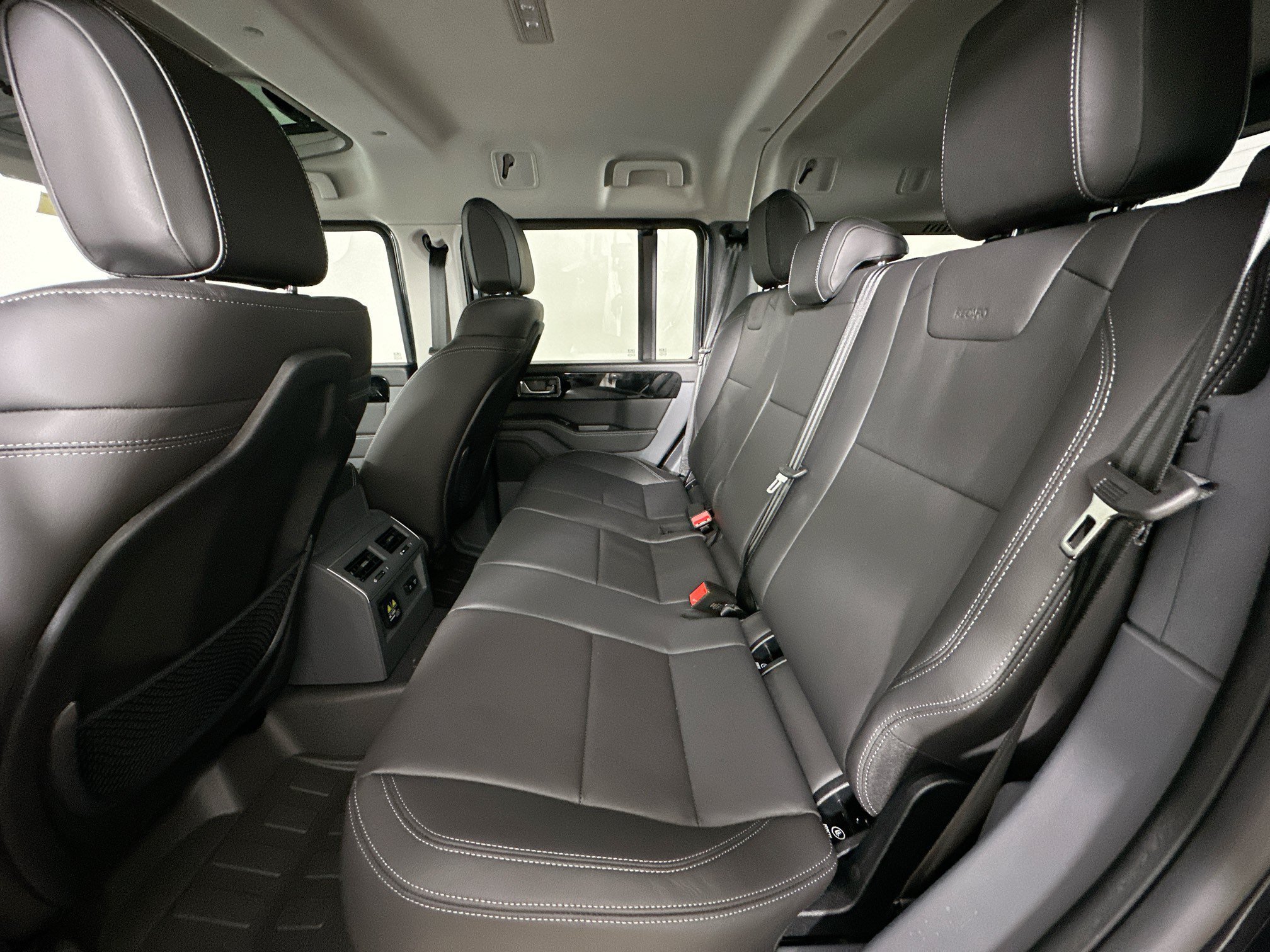 New 2026 INEOS Grenadier Station Wagon AWD/4WD image 39