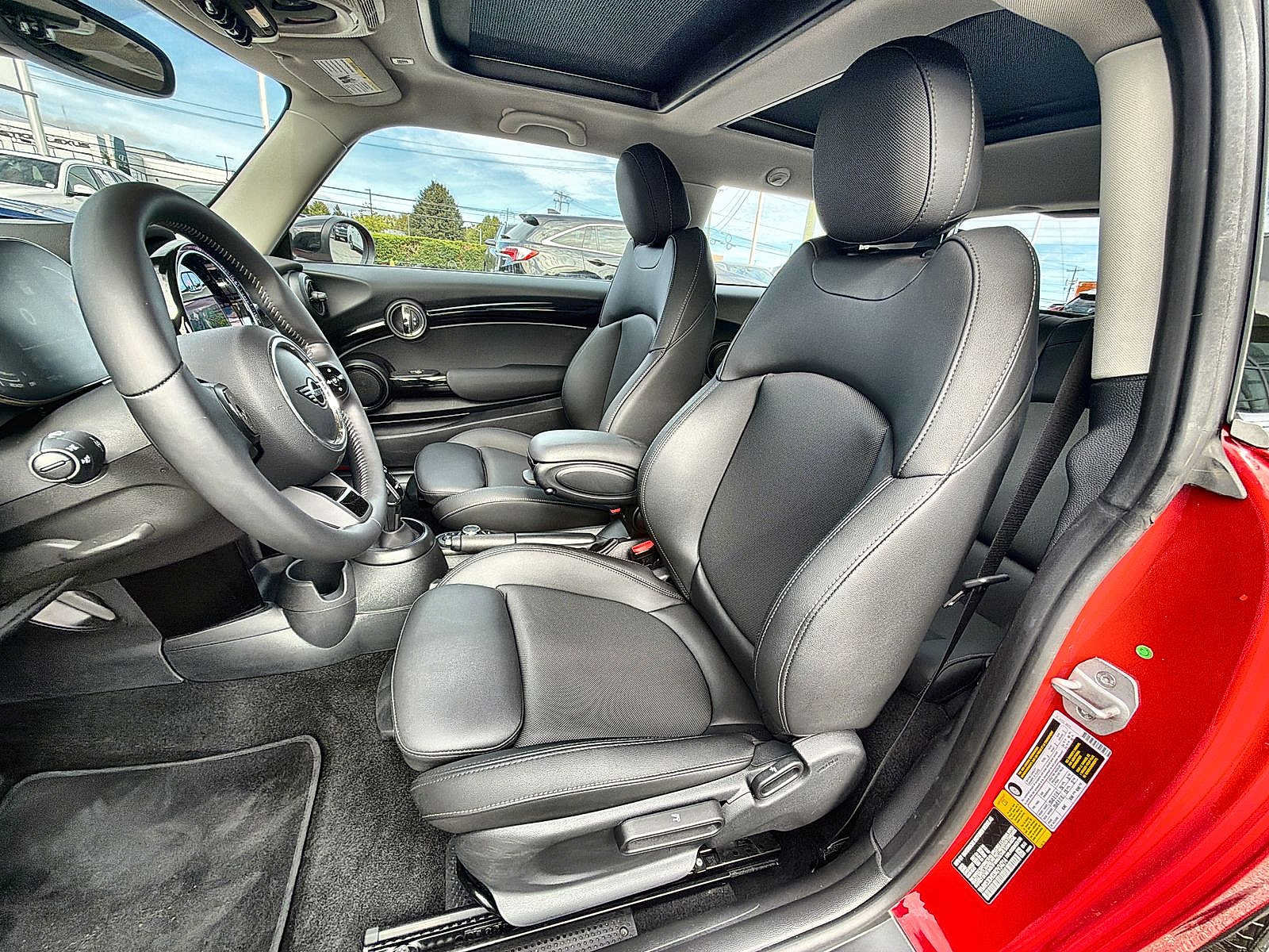 Used 2024 MINI Cooper S FWD image 19