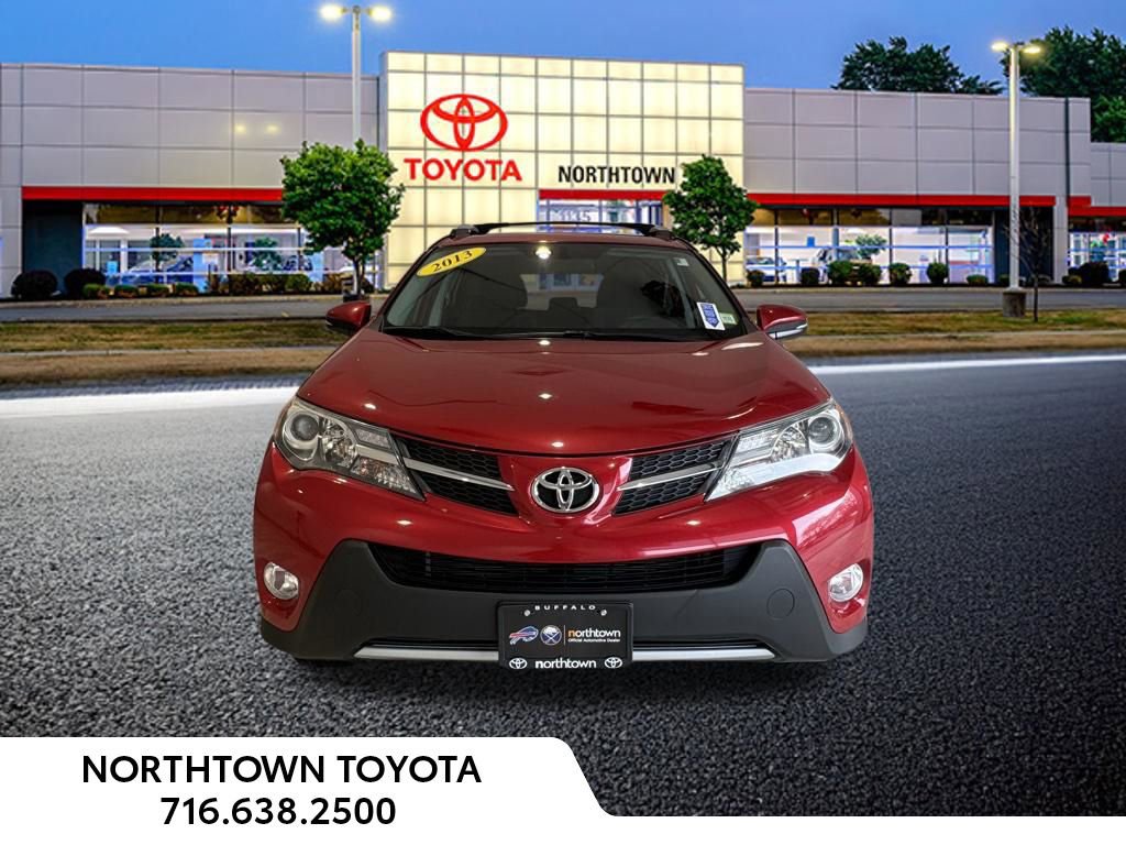 Used 2013 Toyota RAV4 XLE w/ Preferred Accessory Pkg image 5