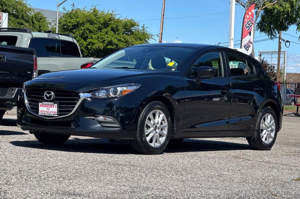 Used 2018 MAZDA MAZDA3 Sport FWD image 7