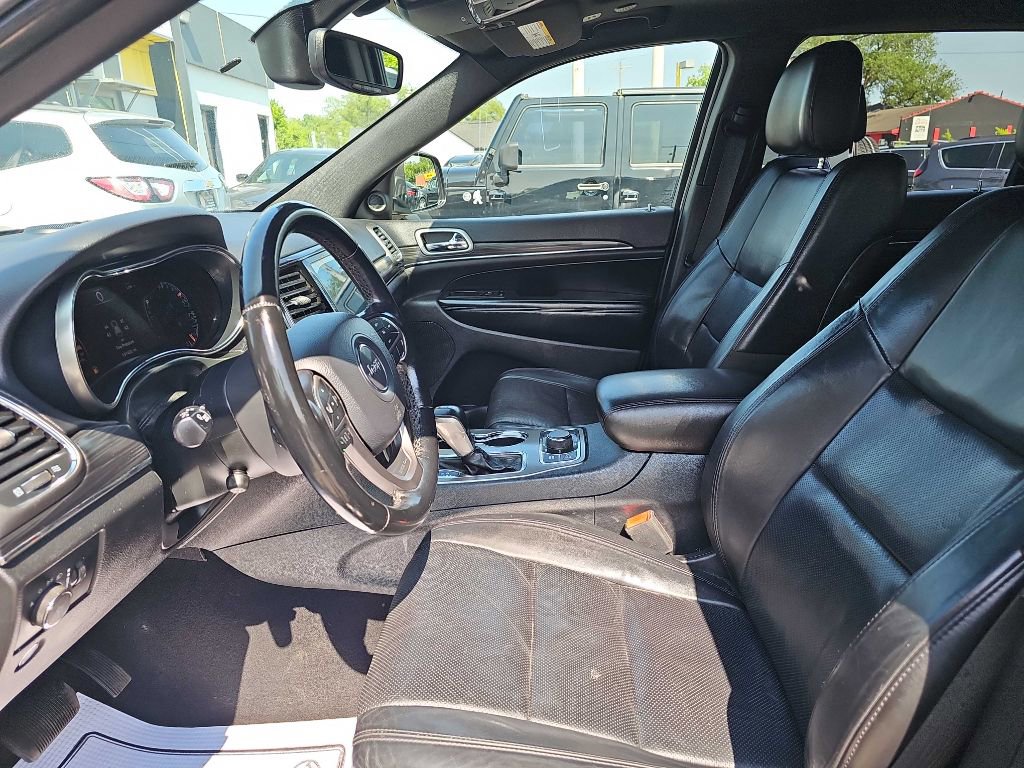 Used 2020 Jeep Grand Cherokee Limited w/ Luxury Group II image 31