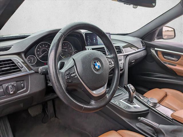 Used 2017 BMW 330i Sedan RWD image 9