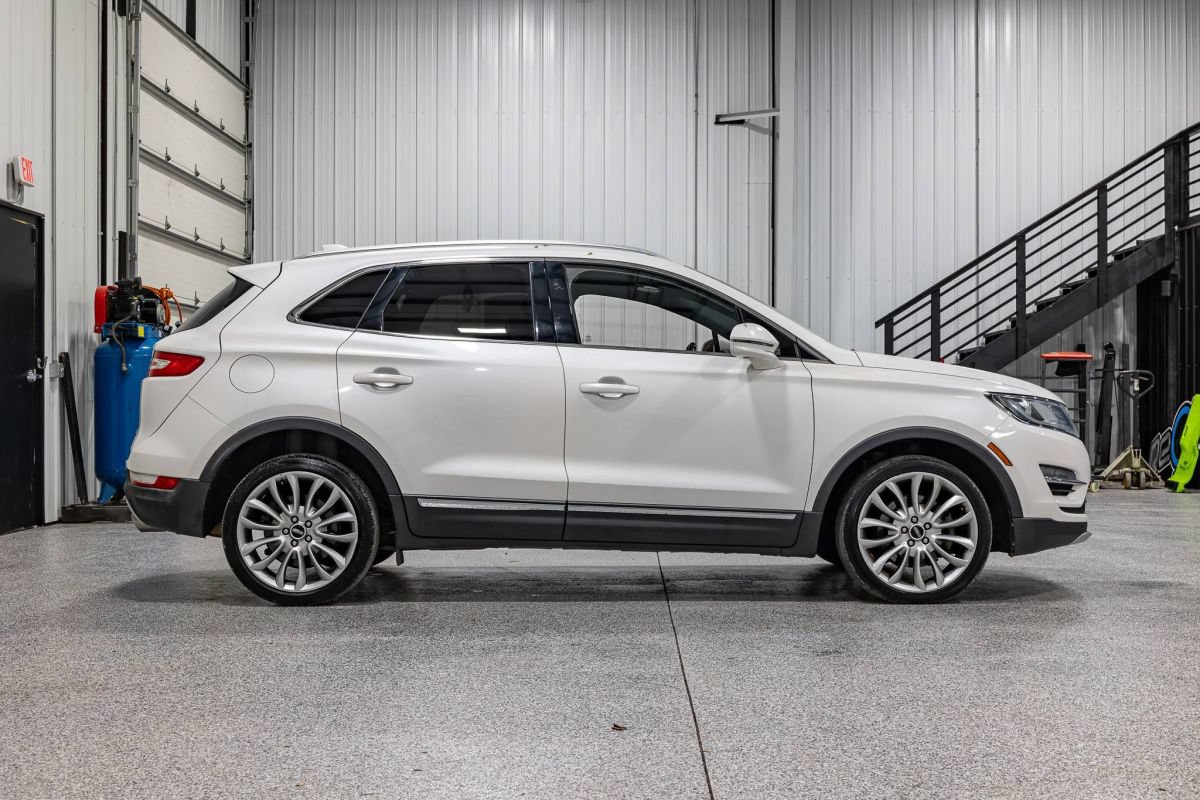 Used 2018 Lincoln MKC Reserve w/ Lincoln MKC Climate Package FWD image 6