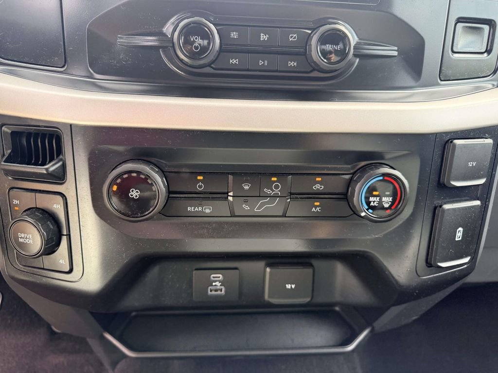 Used 2021 Ford F150 XLT image 21