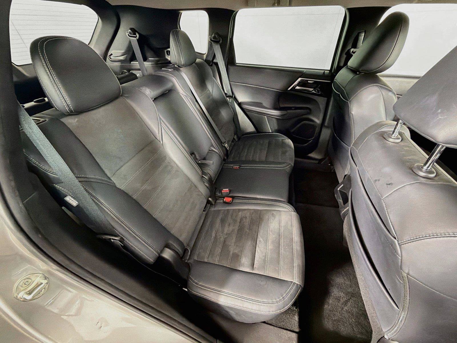 Used 2023 Mitsubishi Outlander SE AWD/4WD image 30