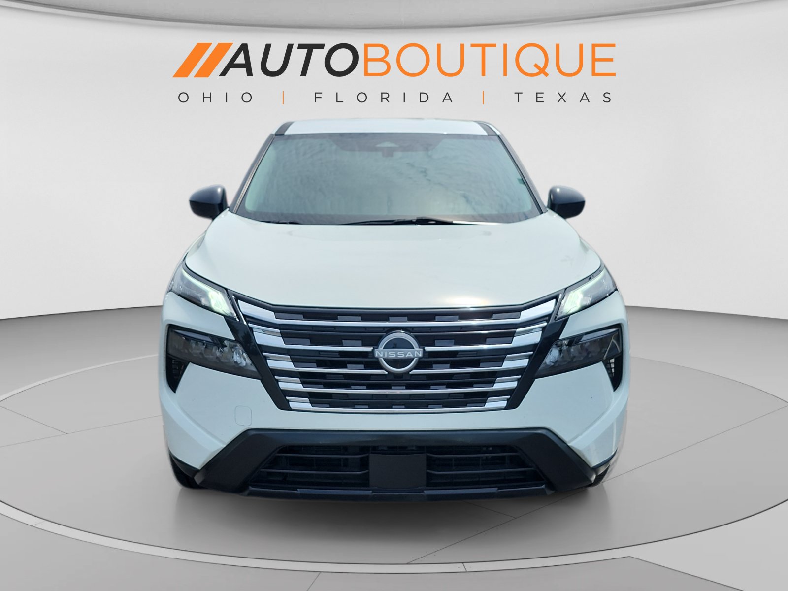 Used 2024 Nissan Rogue S AWD/4WD image 8