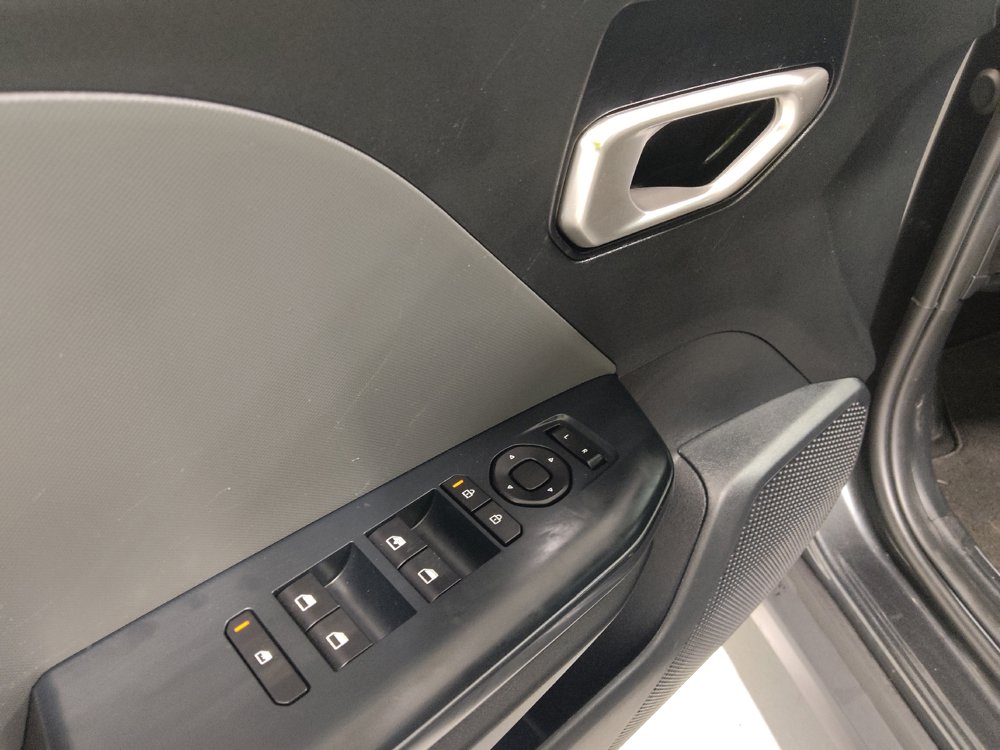 Used 2025 Kia K4 FWD image 27