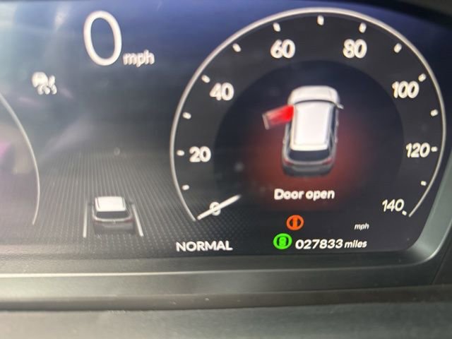 Used 2023 Honda Pilot Elite image 14