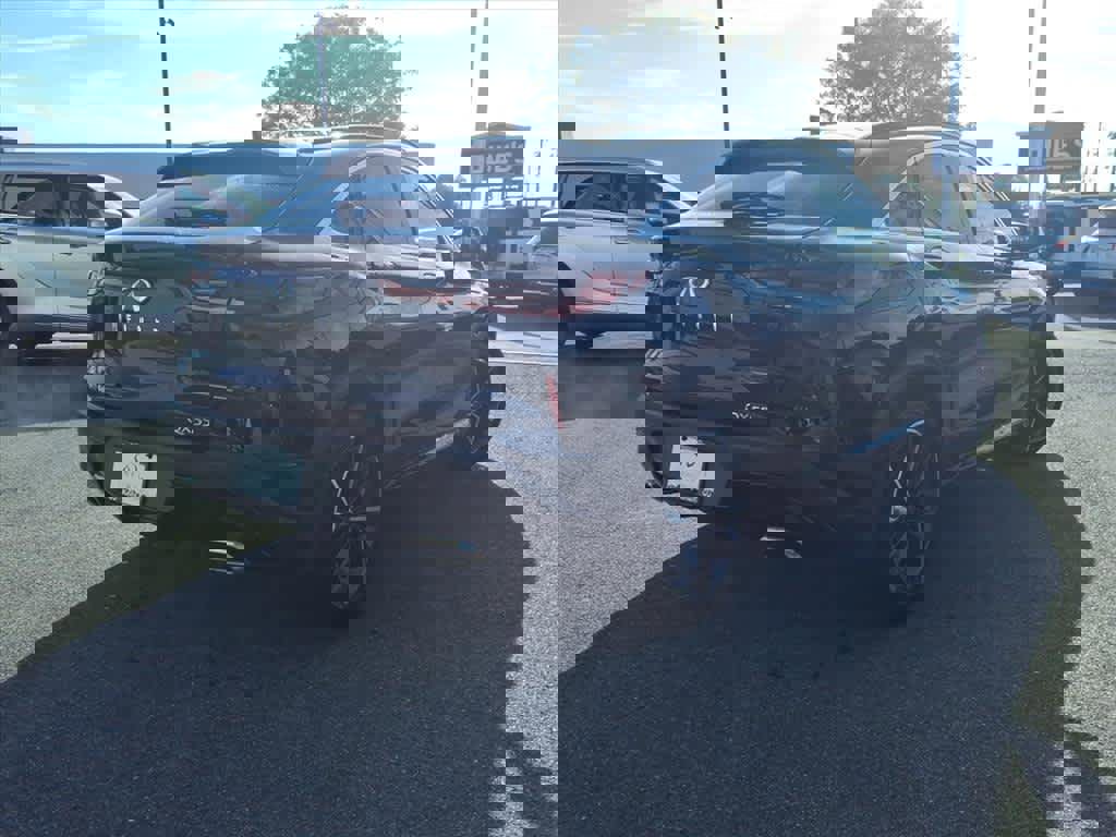 Certified 2025 INFINITI QX55 Luxe w/ Cargo Package image 5