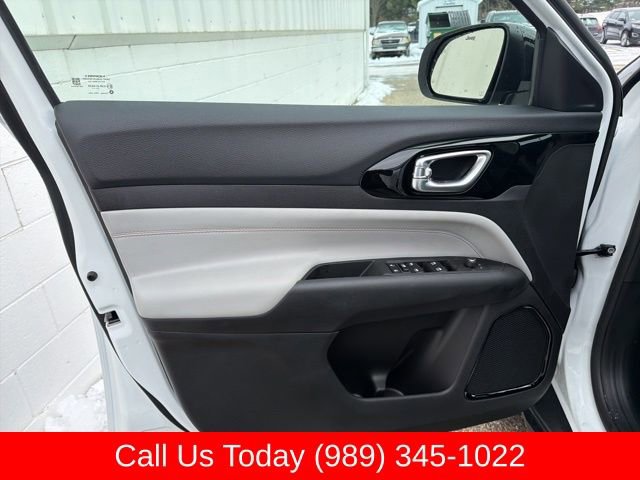 New 2026 Jeep Compass Limited image 25
