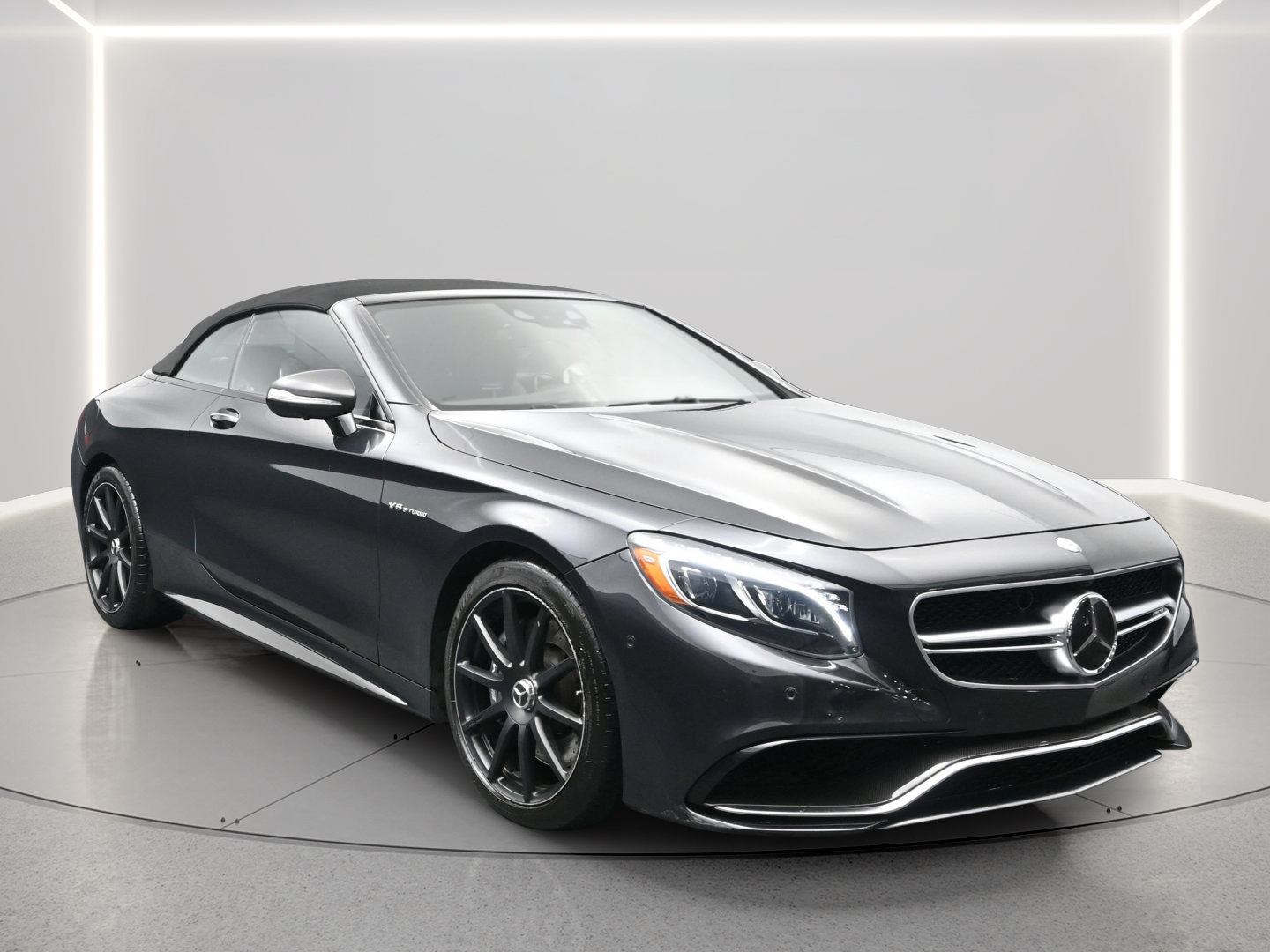 Used 2017 Mercedes-Benz S 63 AMG 4MATIC Cabriolet w/ Carbon Fiber Package image 16