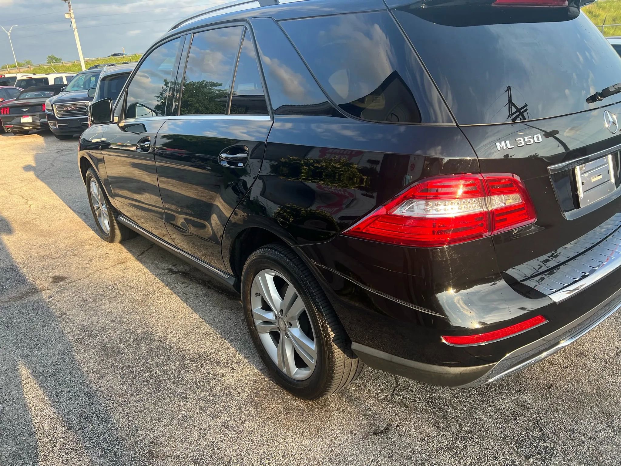 Used 2015 Mercedes-Benz ML 350 4MATIC w/ Premium 1 Package image 8