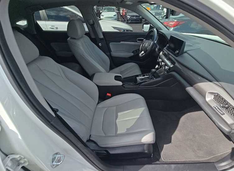 Used 2023 Acura Integra image 8
