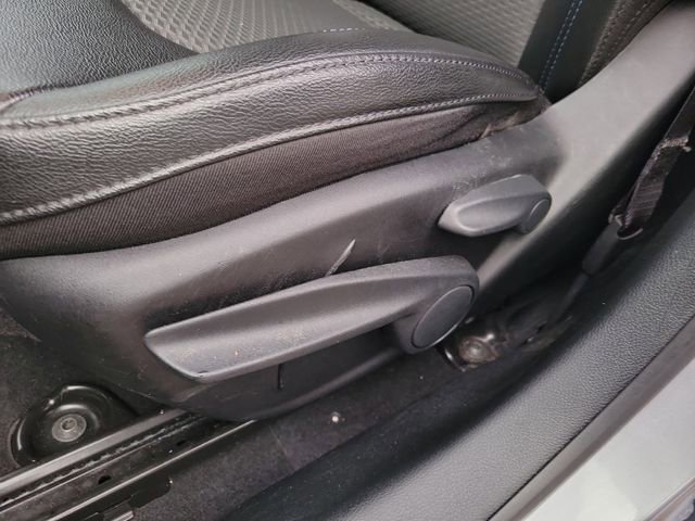 Used 2024 Jeep Compass Latitude w/ Altitude Special Edition image 15