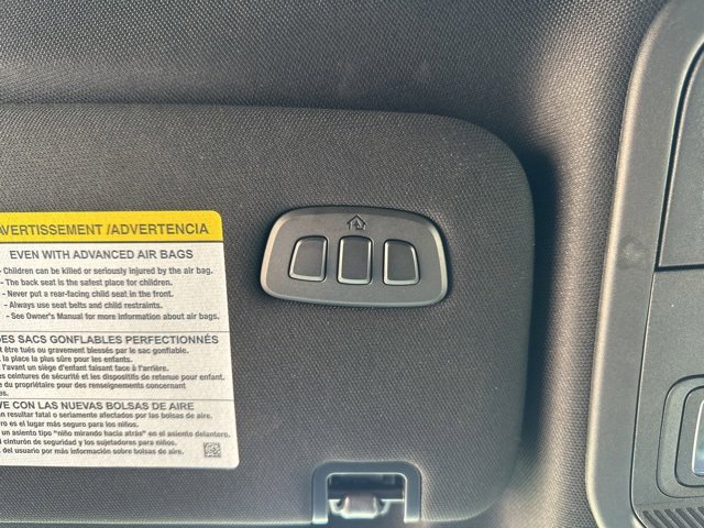 Used 2025 Ford Explorer ST-Line w/ ST-Line Street Pack image 41