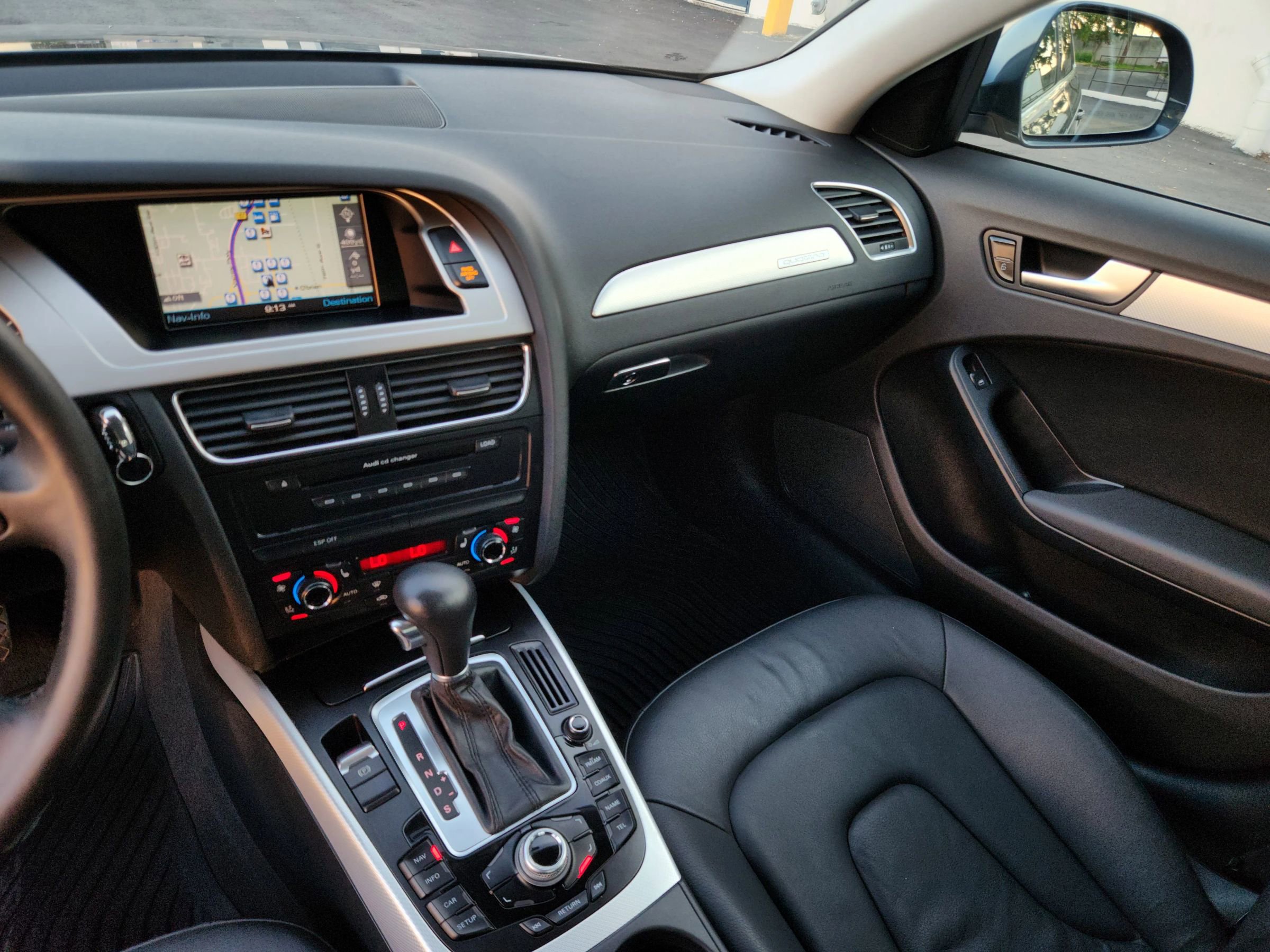 Used 2009 Audi A4 2.0T Premium Plus image 9