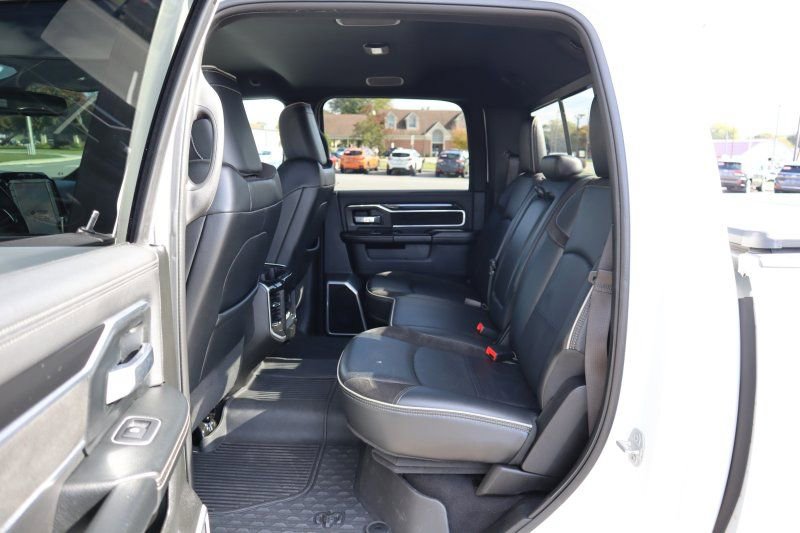 Used 2022 RAM 2500 Laramie w/ Night Edition image 16