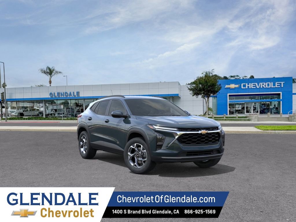 New 2026 Chevrolet Trax LT w/ Driver Confidence Package
