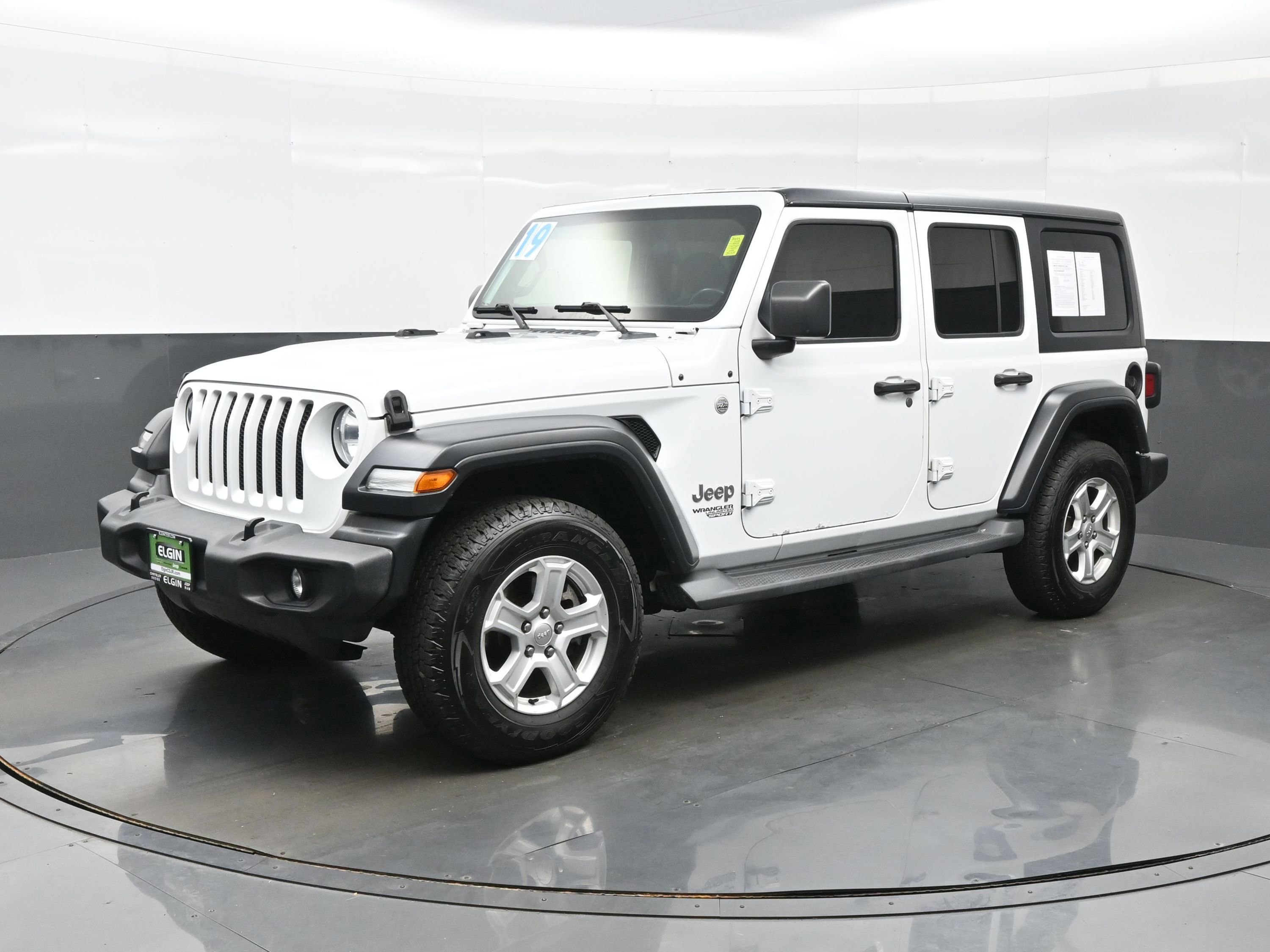 Used 2019 Jeep Wrangler Unlimited Sport S AWD/4WD image 2