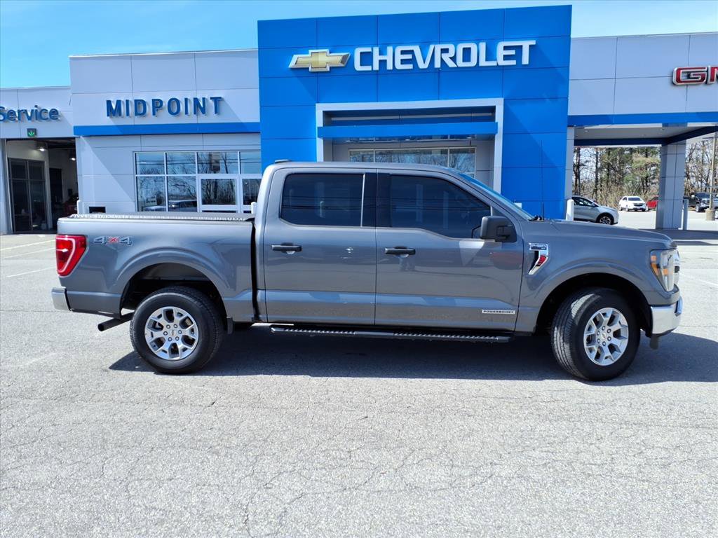 Used 2023 Ford F150 XLT w/ Equipment Group 301A Mid image 3