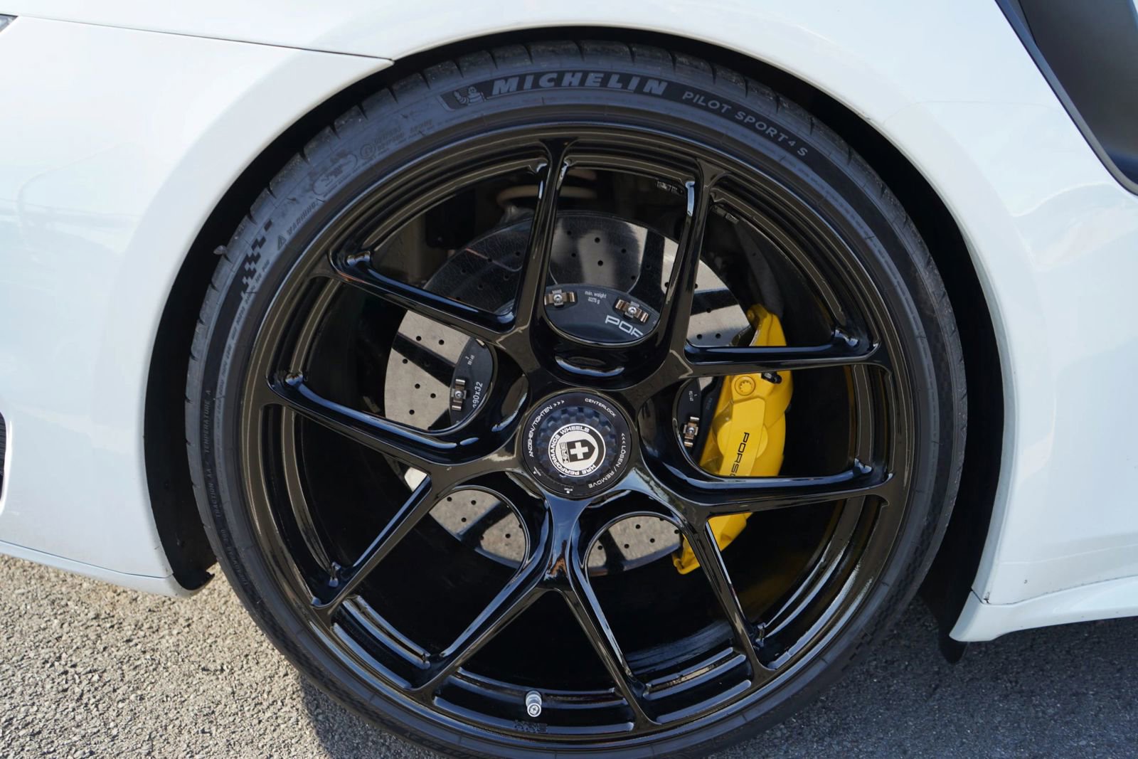 Used 2015 Porsche 911 Turbo S w/ High-end Infotainment Package image 26