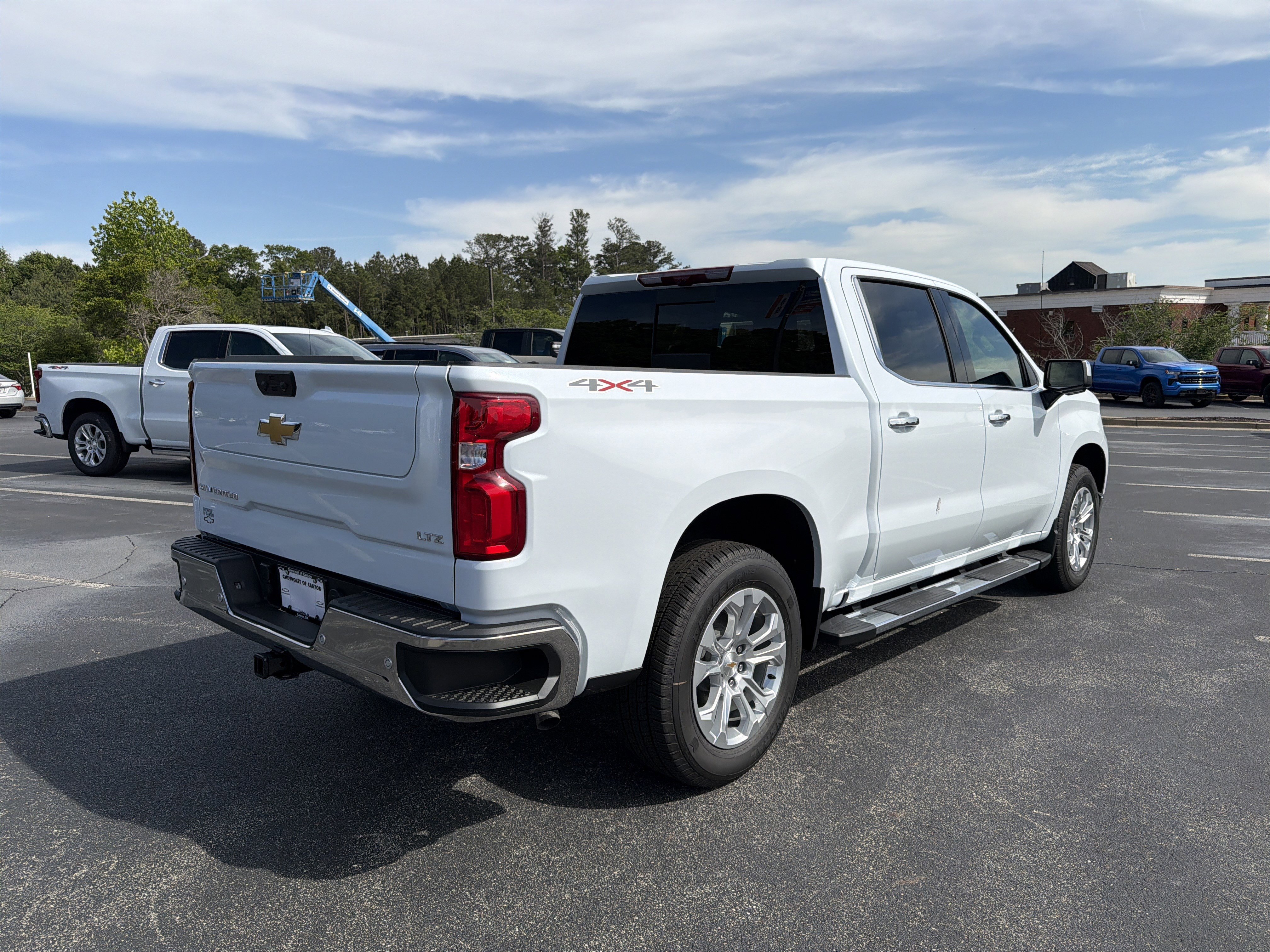 New 2026 Chevrolet Silverado 1500 LTZ w/ Technology Package AWD/4WD image 5