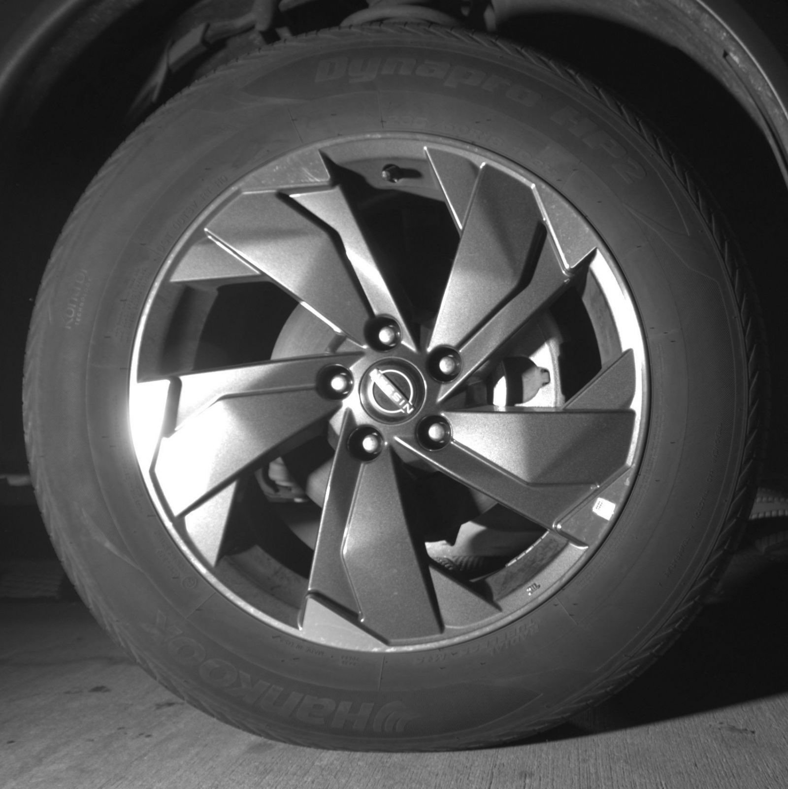Used 2025 Nissan Rogue SV AWD/4WD image 16