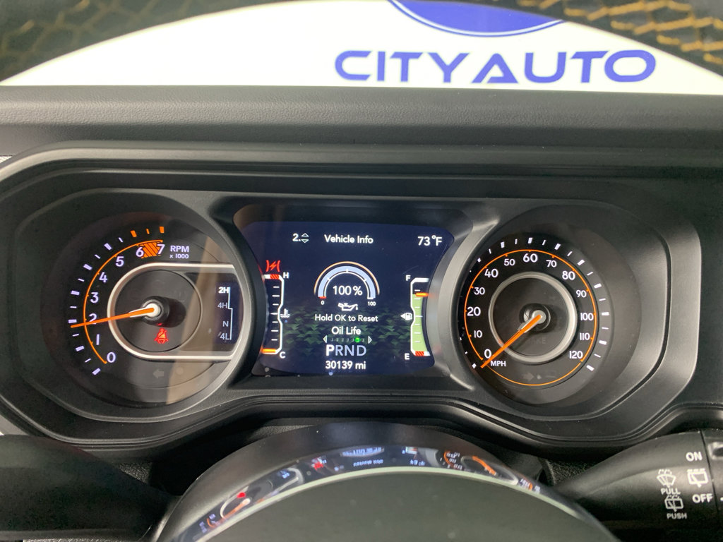 Used 2025 Jeep Wrangler Sahara AWD/4WD image 23