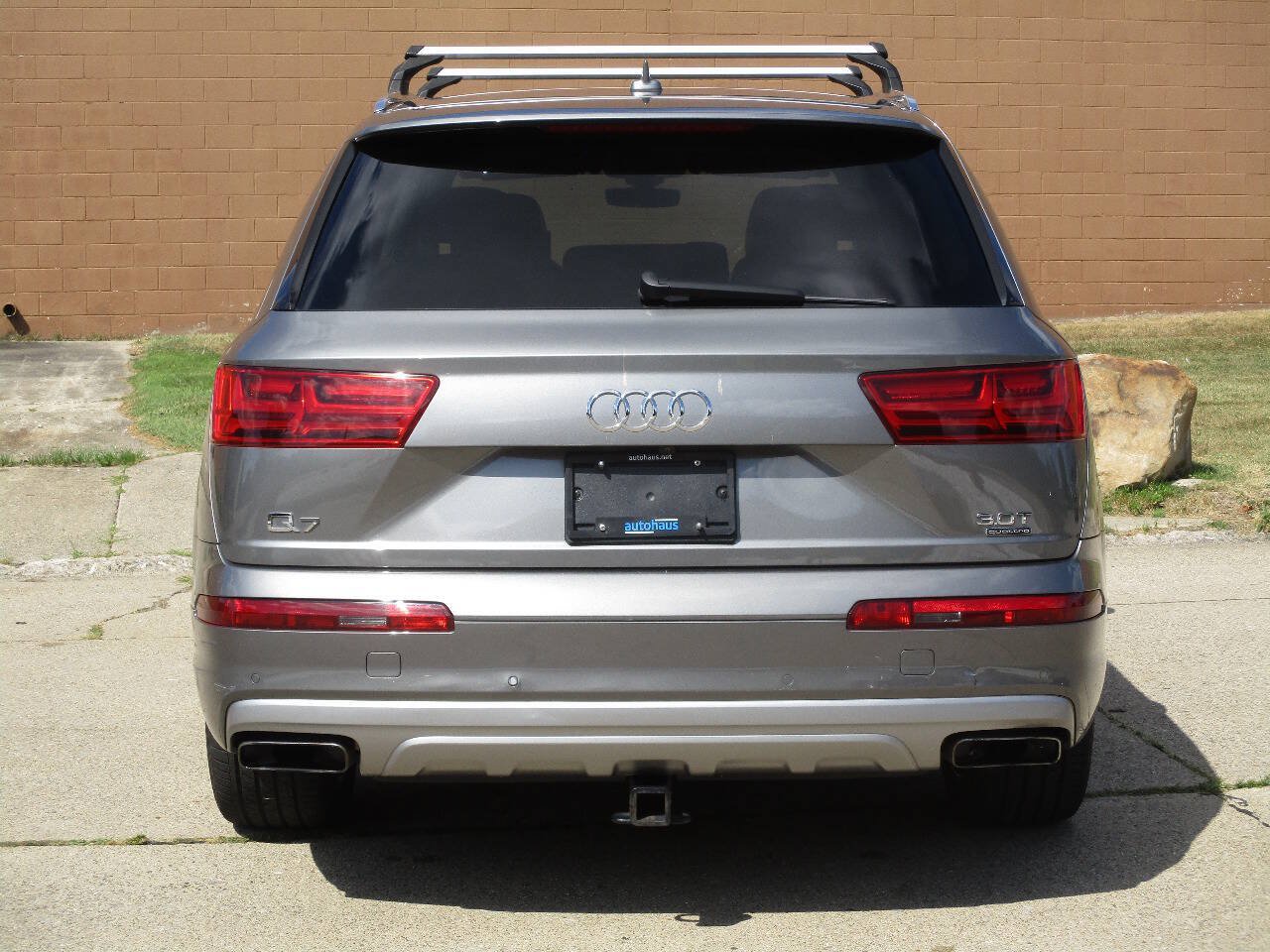 Used 2017 Audi Q7 3.0T Prestige AWD/4WD image 39