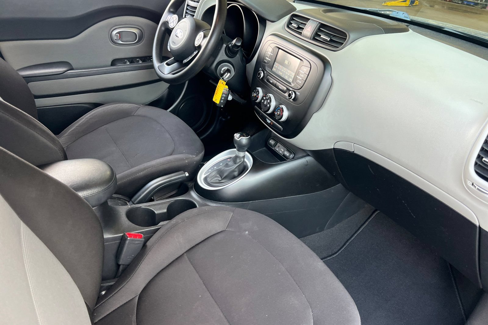 Used 2017 Kia Soul w/ Convenience Package FWD image 16