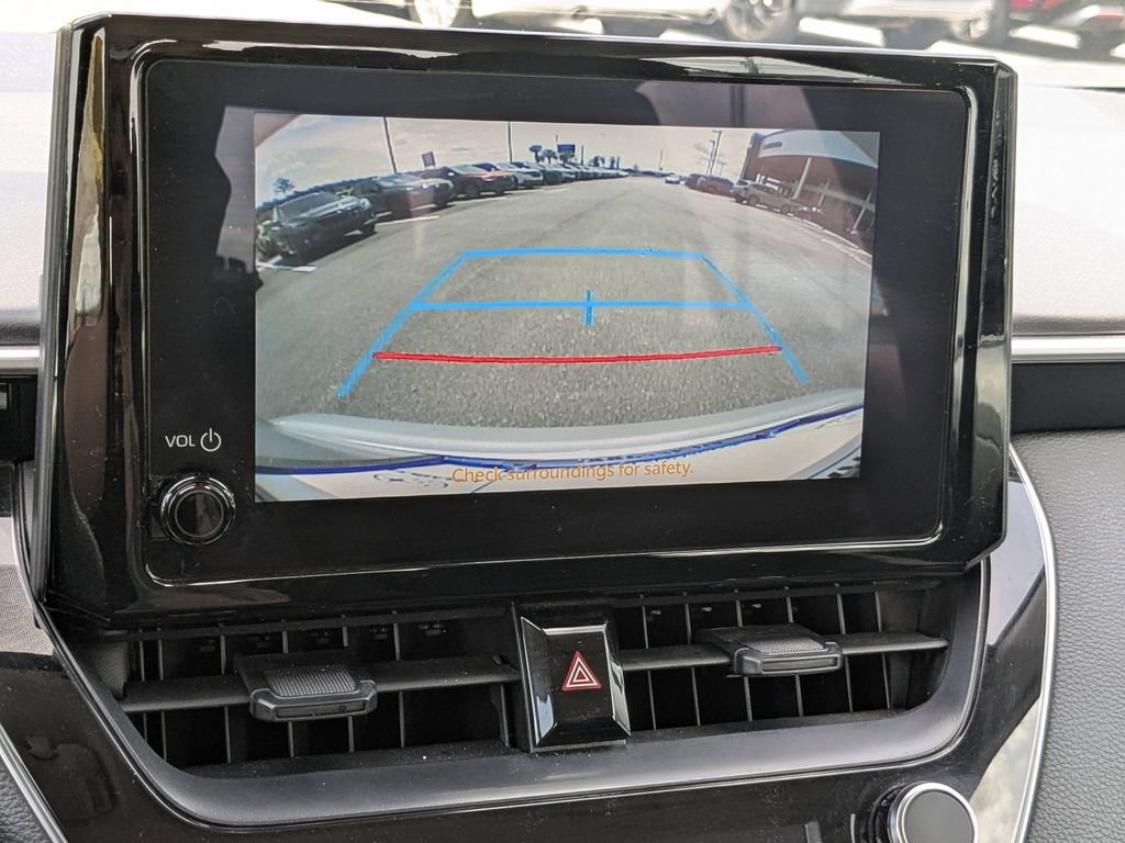 Used 2025 Toyota Corolla LE FWD image 19