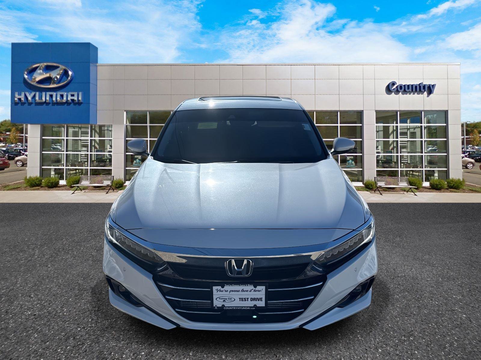 Used 2022 Honda Accord Touring image 31
