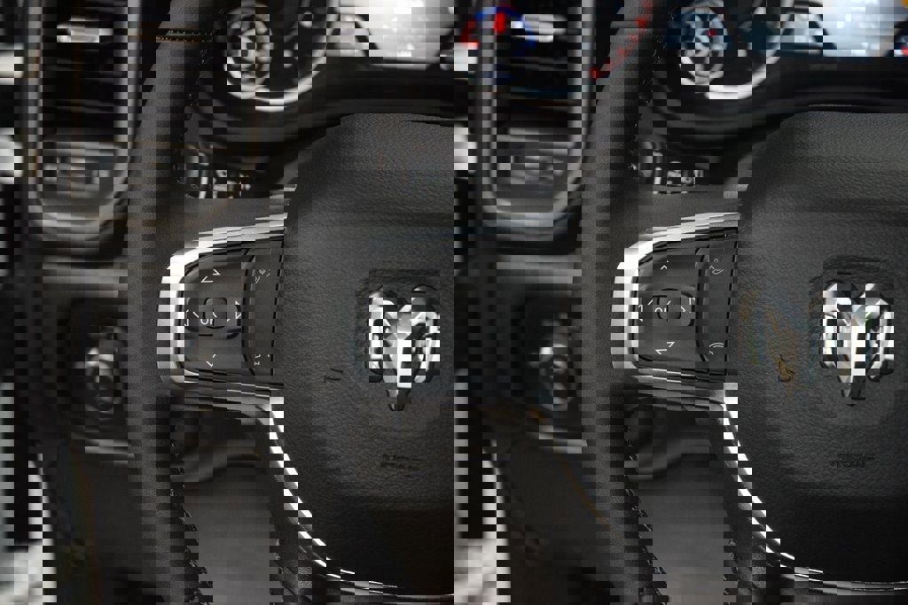 Used 2025 RAM 5500 Tradesman w/ Safety Group image 28