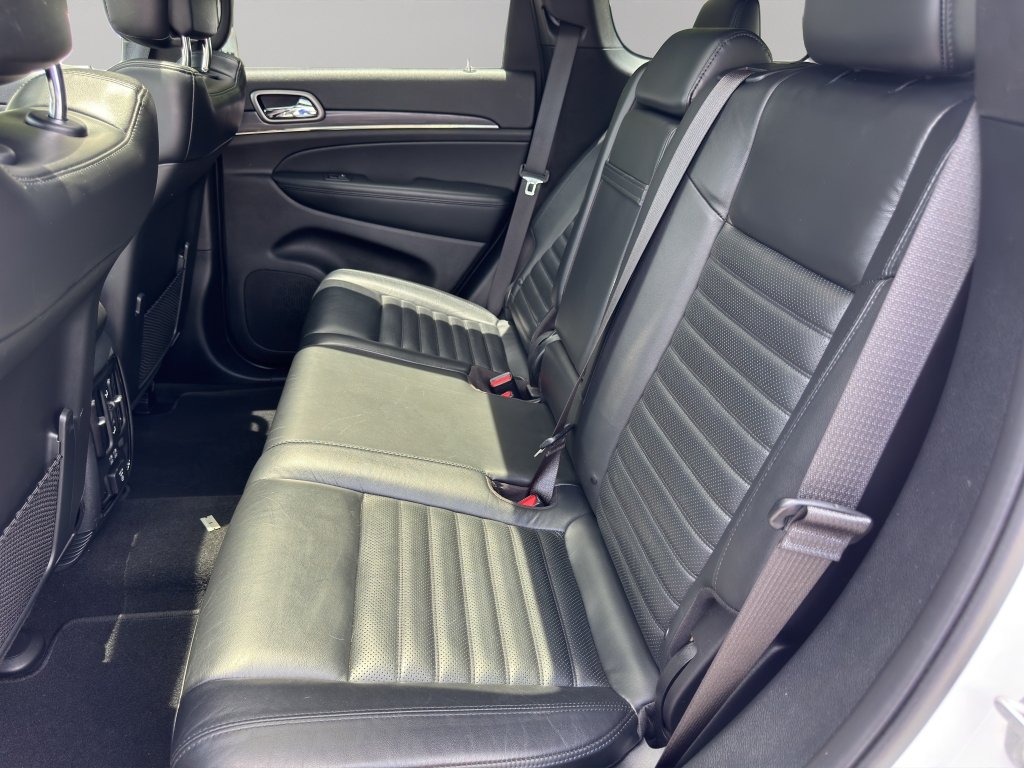 Used 2020 Jeep Grand Cherokee Limited X AWD/4WD image 18