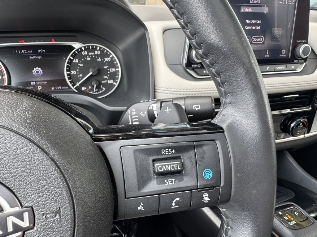 Used 2023 Nissan Rogue SV w/ SV Premium Package AWD/4WD image 31