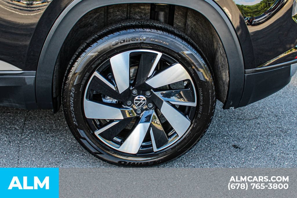 Used 2025 Volkswagen Atlas Cross Sport SE AWD/4WD image 12